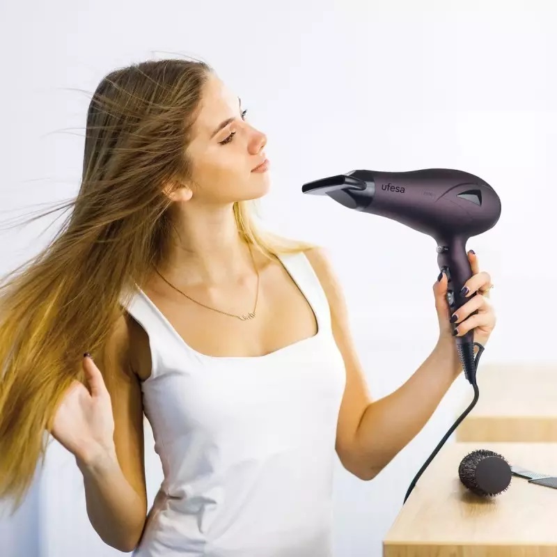 Ufesa SC8370 GLOSSY Черный