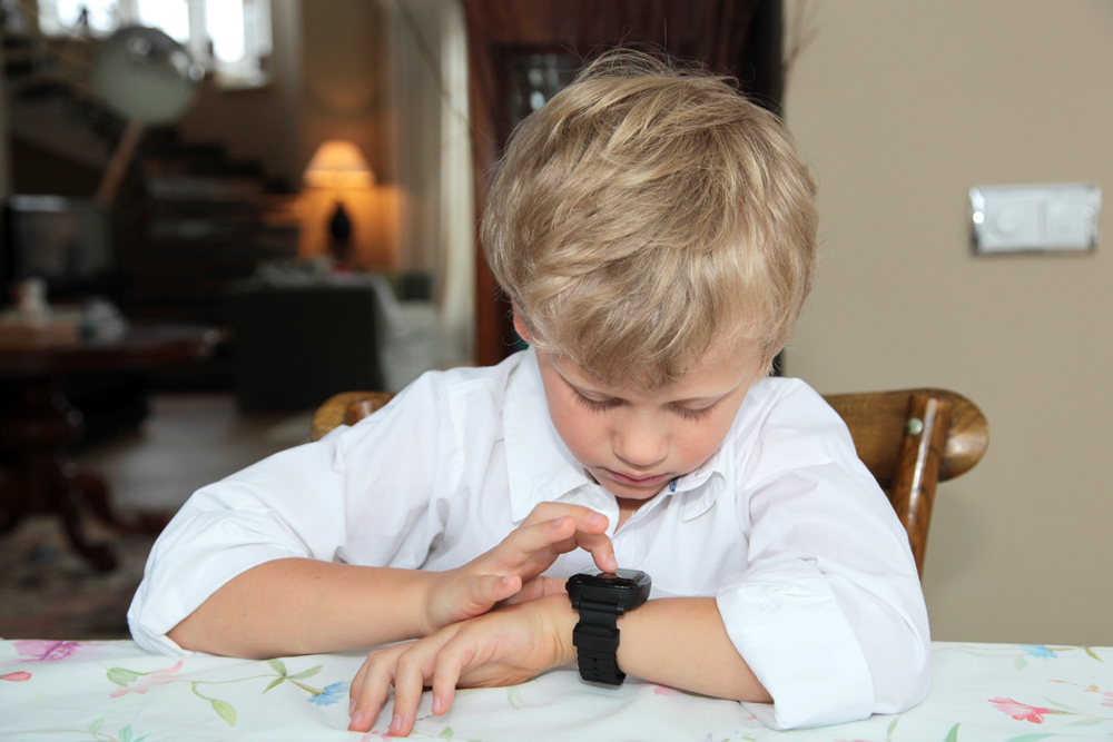 Elari Kidphone 3G с голосовым помощником Black