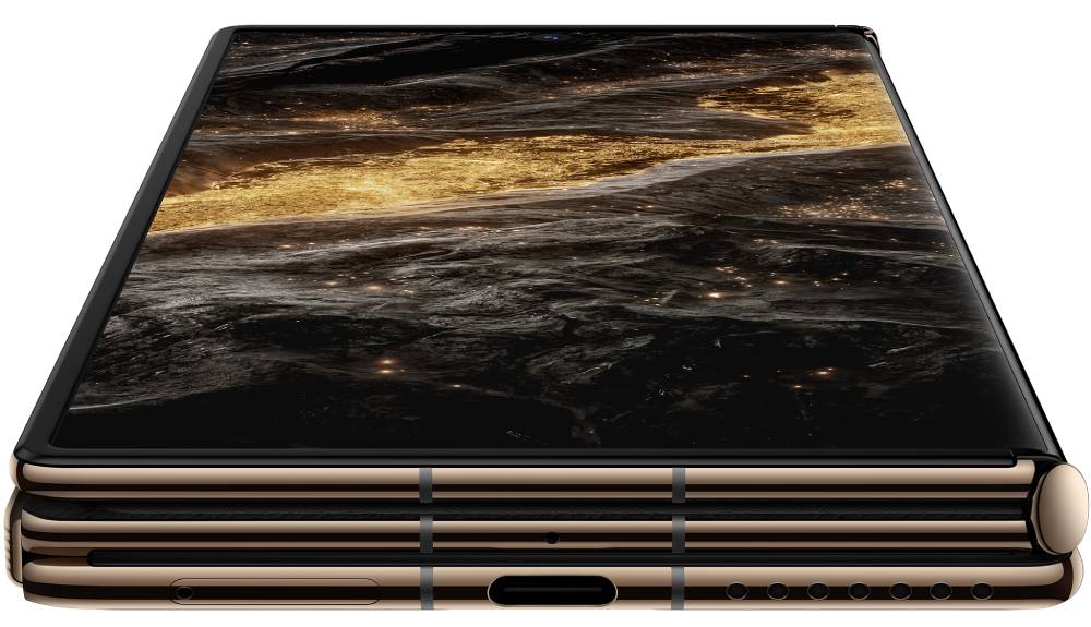 HUAWEI Mate XT Ultimate Design 16 Гб/1 Тб LTE Черный