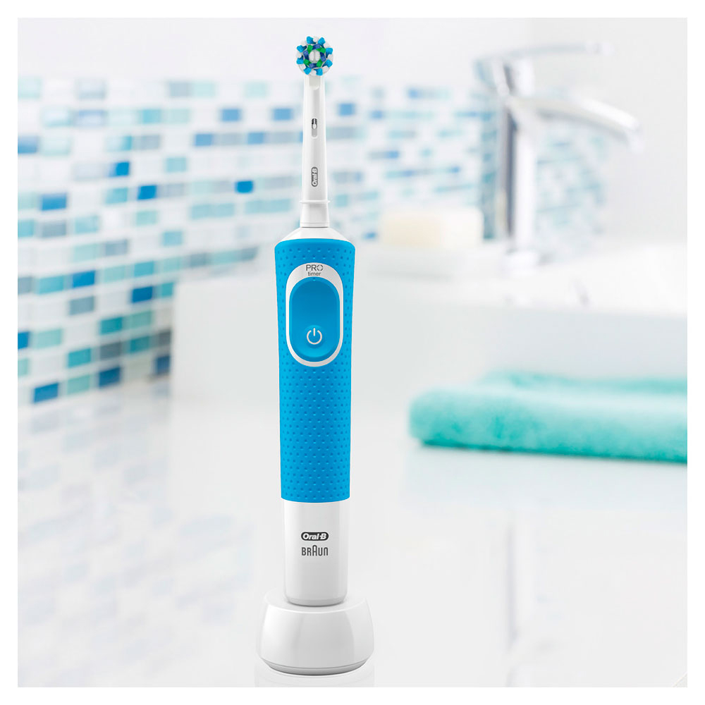 Oral-B Vitality 100 CrossAction Blue
