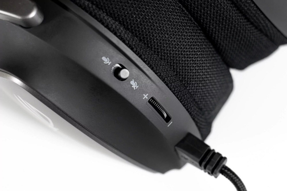 Asus Rog Delta Core проводная Black/Grey