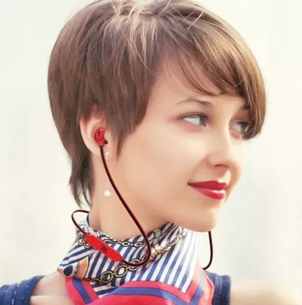 JBL C135BT Красные