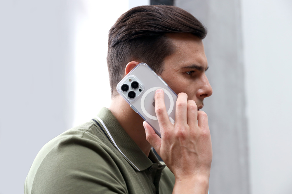 Rocket Prime MagSafe для iPhone 14 Pro TPU+PC Прозрачный