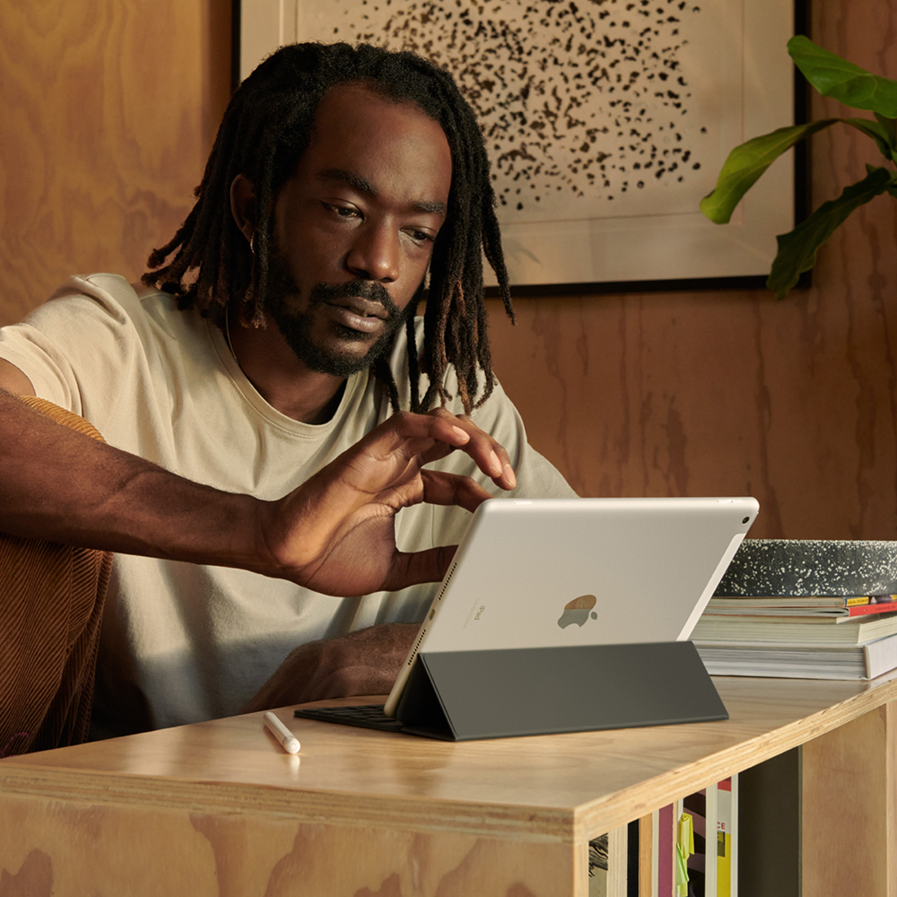 Apple iPad 2021 Wi-Fi Cell 10.2" 64Gb Серебристый