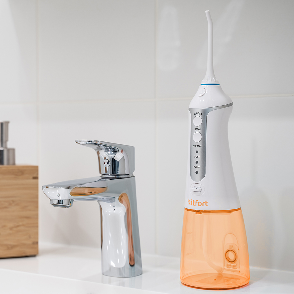 Kitfort  КТ-2902-3 Бело-оранжевый