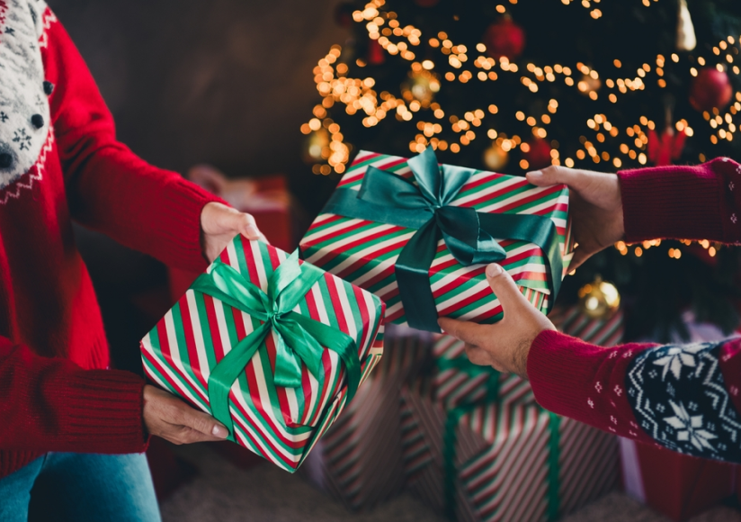 Тайный Санта до 2000 рублей