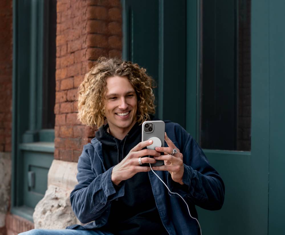 uBear Touch Mag Case для iPhone 15 Серый