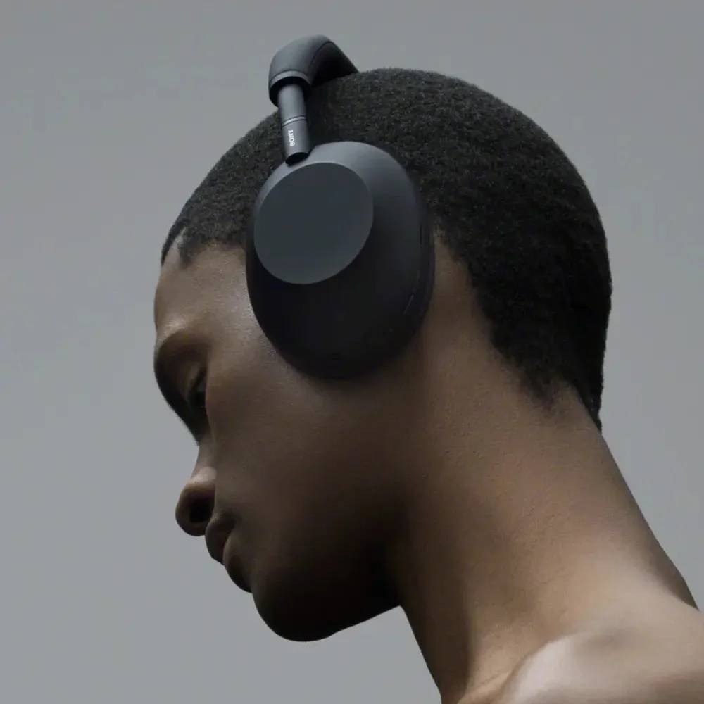 Беспроводные наушники Sony WH-1000XM6 Черные: купить по выгодной
