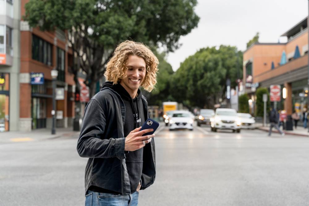 uBear Touch Mag Case для iPhone 15 Plus Темно-синий