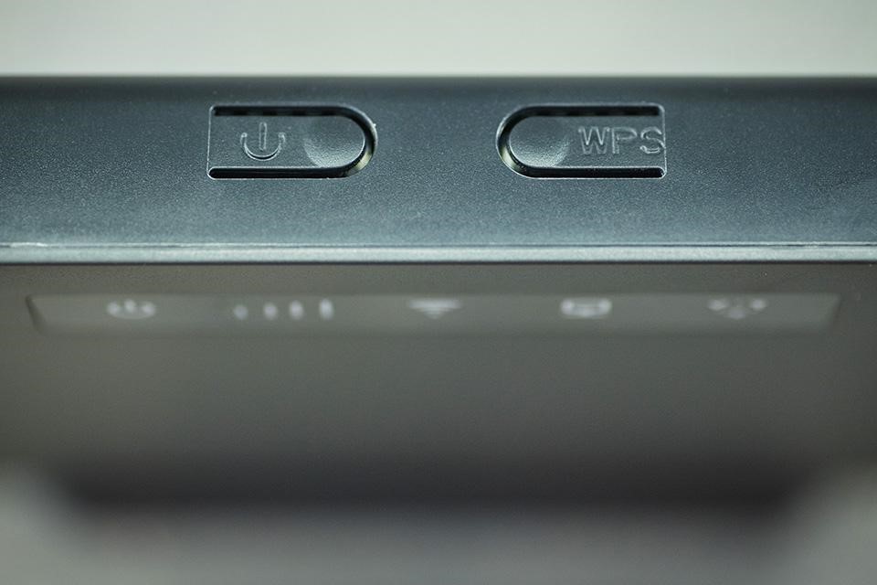 Mts Ruter Sim Роутер МТС 81640FT CPE CAT4 LTE sim-lock Черный: купить по цене 3 990 ...